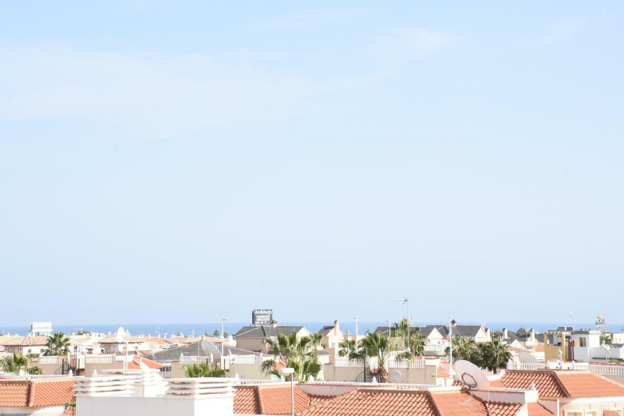 La Zenia Beach Bungalow Hotel Orihuela Kültér fotó