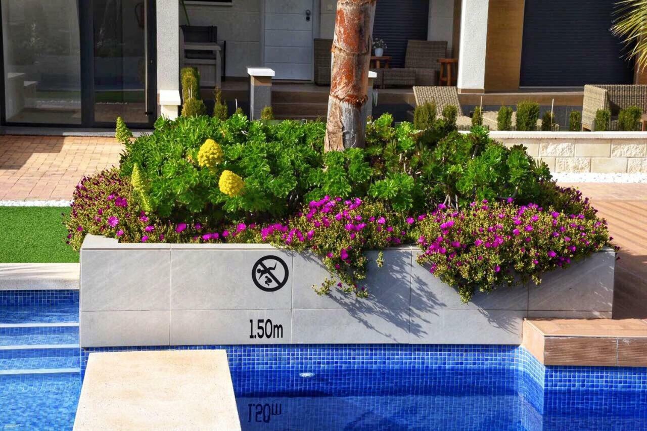 La Zenia Beach Bungalow Hotel Orihuela Kültér fotó