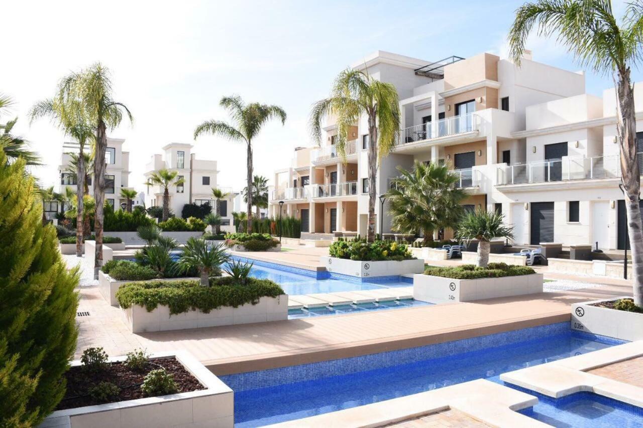 La Zenia Beach Bungalow Hotel Orihuela Kültér fotó