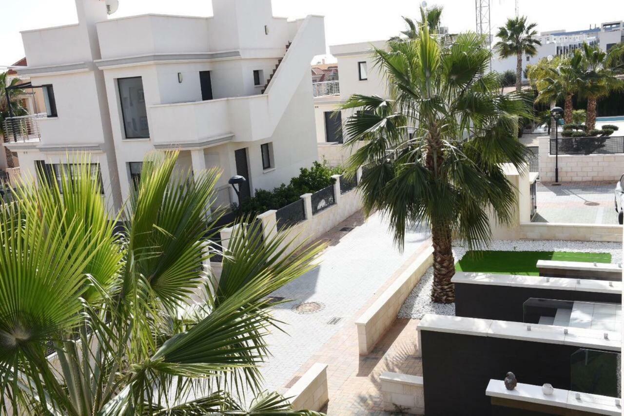 La Zenia Beach Bungalow Hotel Orihuela Kültér fotó